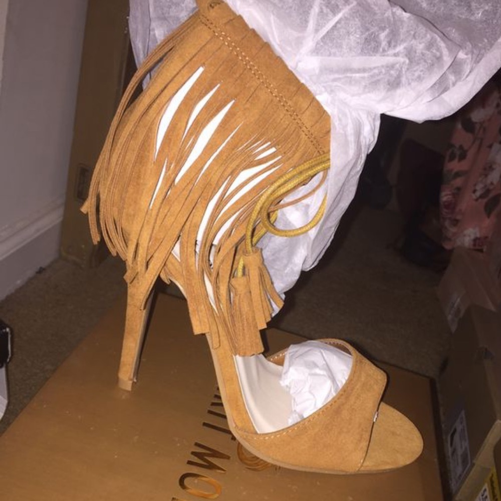 Camel fringe heels